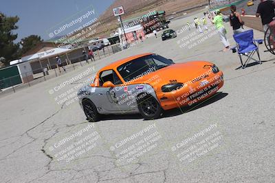 media/May-31-2025-CalClub SCCA (Sat) [[2c1a04e1ee]]/Around the Pits/